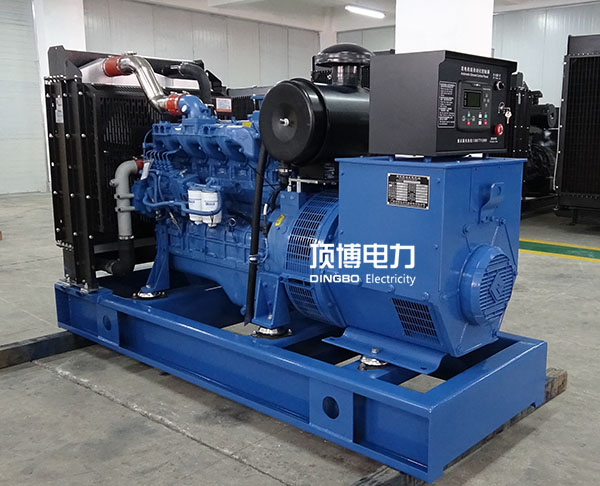 頂博系列50KW直列4缸四沖程玉柴柴油發(fā)電機組（YC4D90Z-D21）技術(shù)參數(shù)介紹