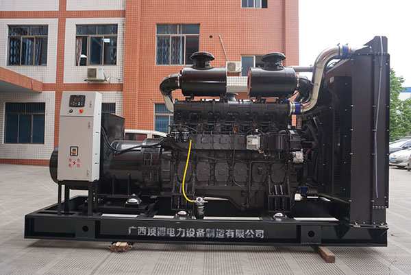 上柴發(fā)電機(jī)D系列發(fā)電用配套動(dòng)力產(chǎn)品特點(diǎn)、參數(shù)、圖片