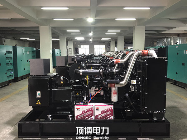 選購指南｜用戶采購柴油發(fā)電機組時要警惕“小馬拉大車”陷阱