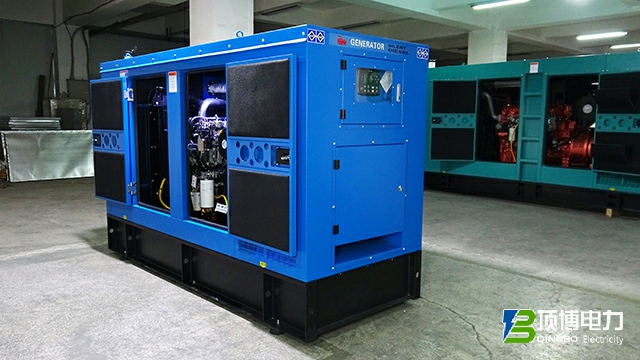 科技與能源的完美結(jié)合，頂博柴油發(fā)電機(jī)組持久耐用，構(gòu)筑企業(yè)電力核心