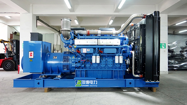 誰說下雨天就不能開工？玉柴柴油發(fā)電機組讓你電力滿滿！